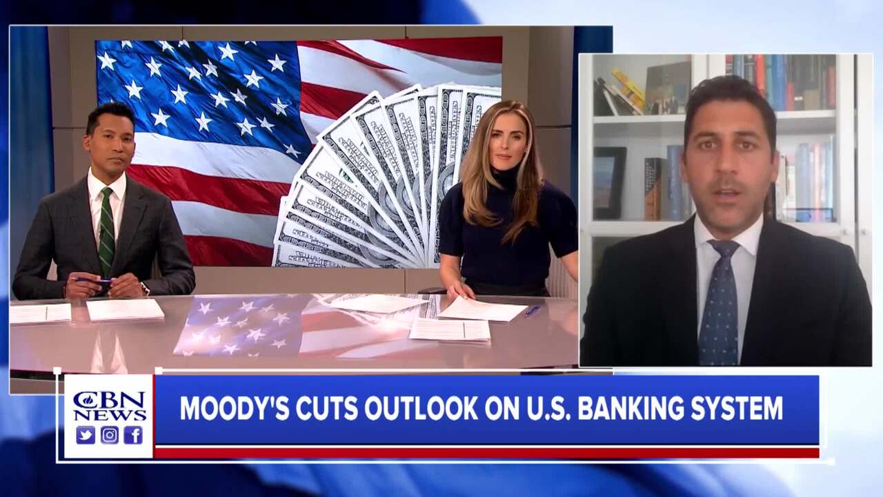 Moody's Slashes US Banking System to 'Negative' Takeaways from