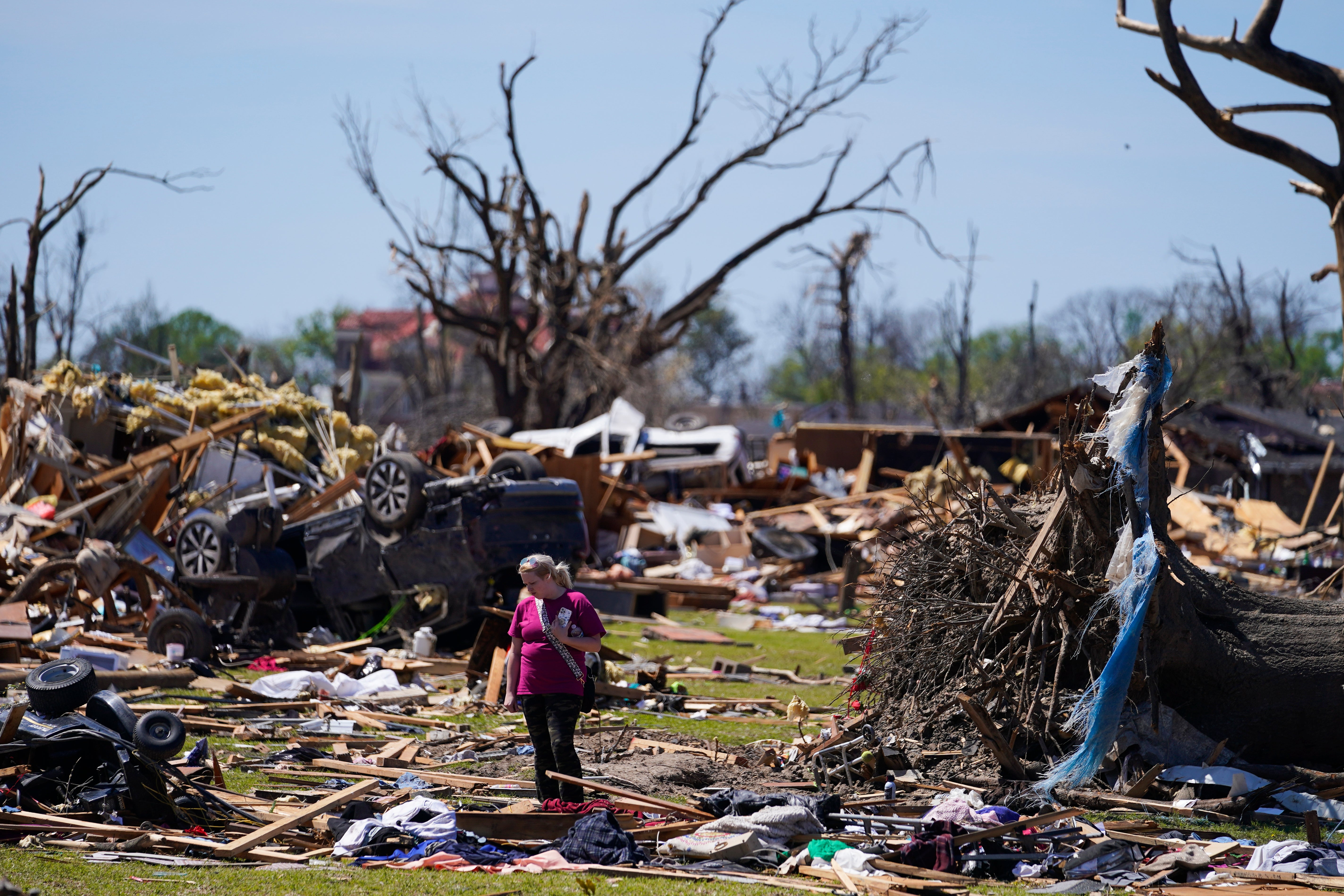 Торнадо в Миссисипи 2023. Торнадо стихийное бедствие. Недавние экологические катастрофы.