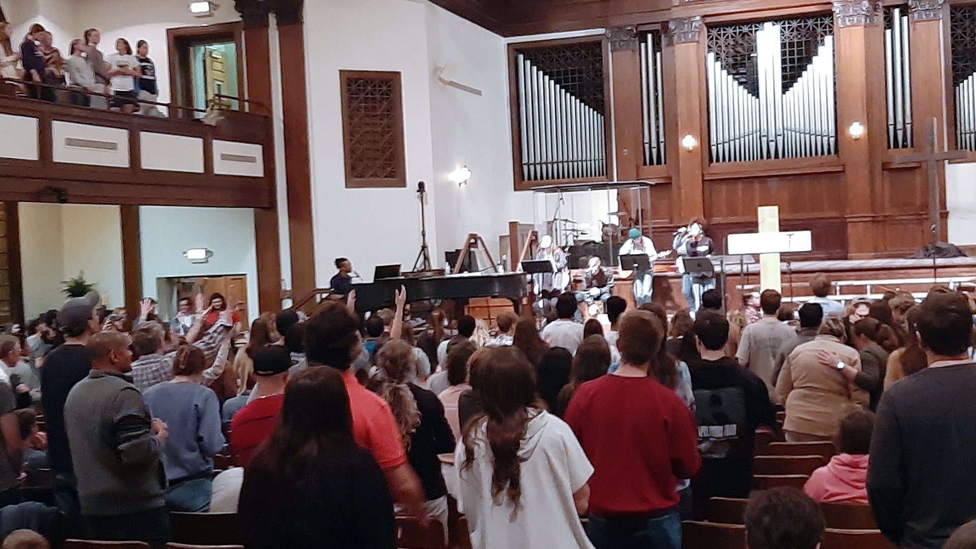Revival Underway at Asbury University in Kentucky: 'The Holy Spirit Was  Tangible in the Room' | CBN News