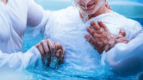 waterbaptism_hdv.jpg