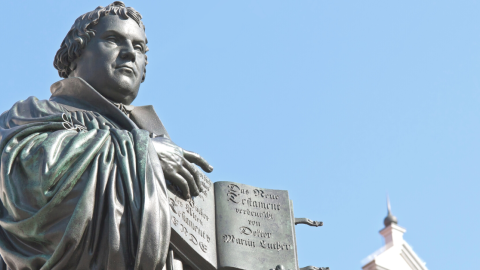 martin-luther-statue-1200.png
