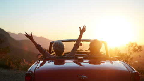 sunlight-convertible-couple-1200_0.png